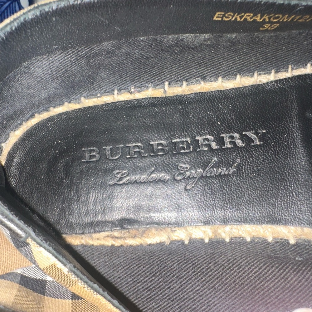 Burberry Checkered Slip-On Shoes - Picture 6 of 8